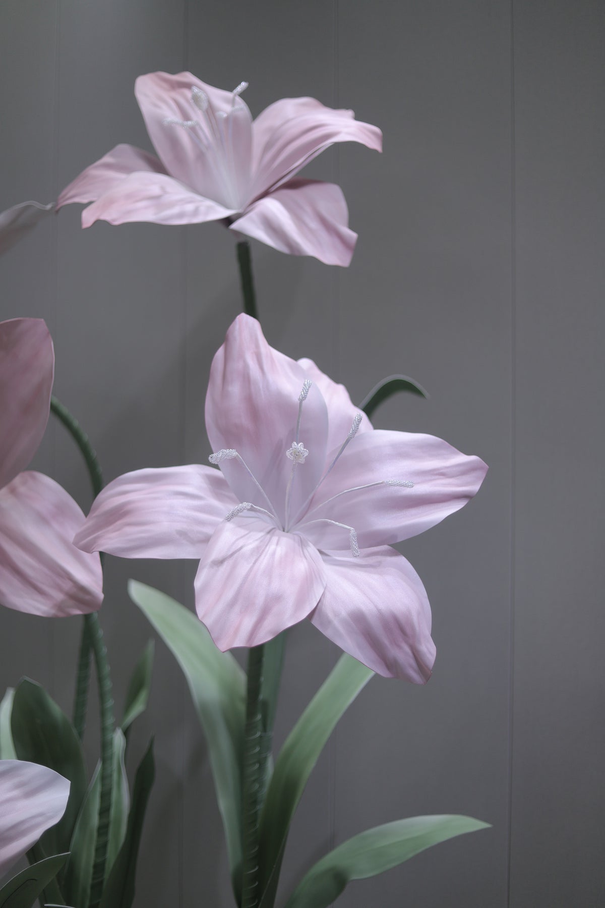 Artificial Flowers Window Display Pink Lily
