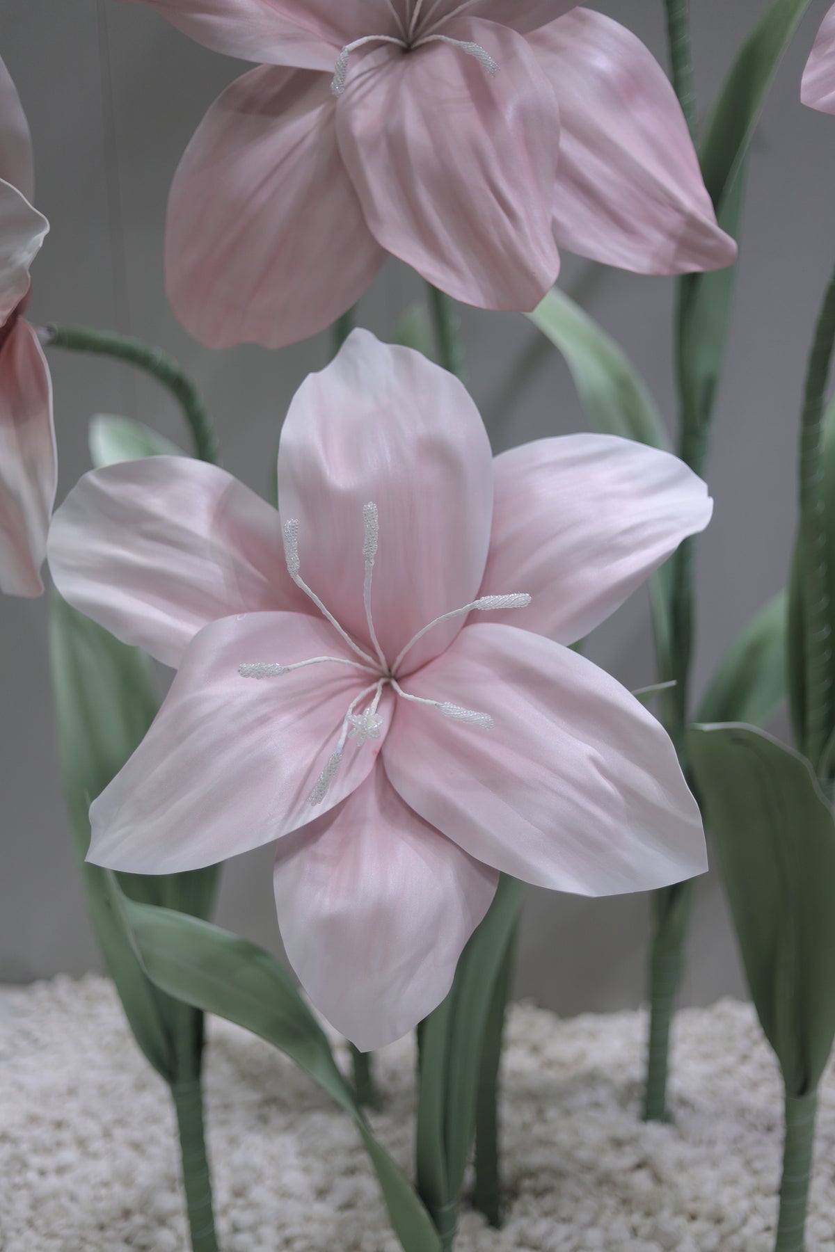 Artificial Flowers Window Display Pink Lily